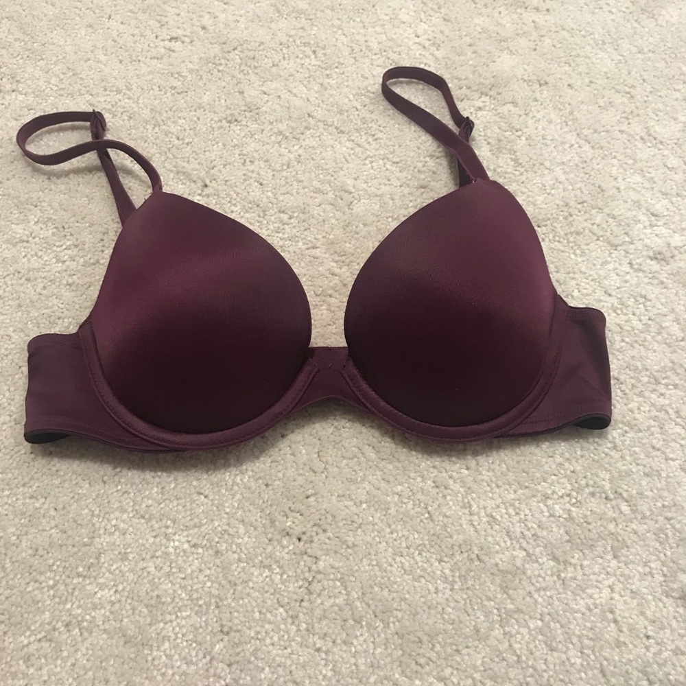 Victoria’s Secret Pink Wear Everywhere push up